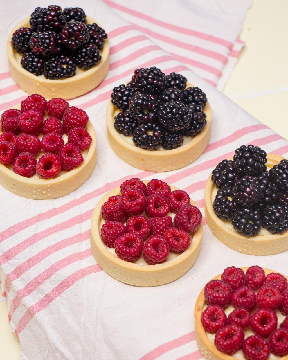 BOLO DE FRUTAS DA SAZÃO