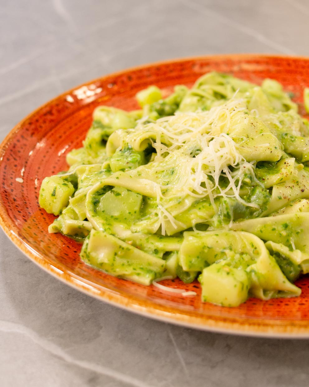 PAPPARDELLE COM PESTO